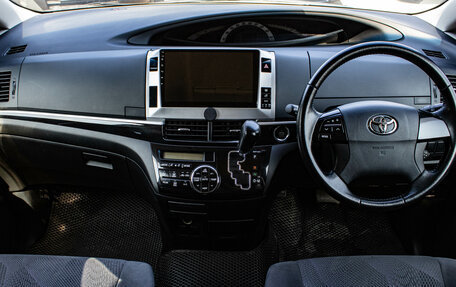 Toyota Estima III рестайлинг -2, 2013 год, 2 189 000 рублей, 5 фотография