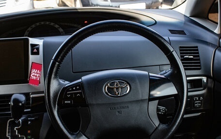 Toyota Estima III рестайлинг -2, 2013 год, 2 189 000 рублей, 8 фотография