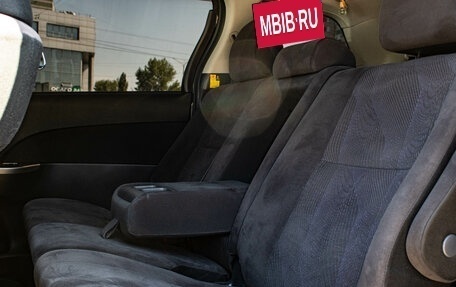 Toyota Estima III рестайлинг -2, 2013 год, 2 189 000 рублей, 13 фотография