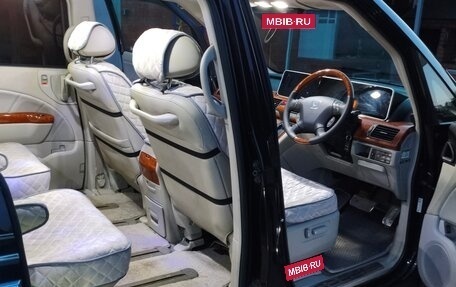 Honda Elysion I, 2010 год, 1 800 000 рублей, 6 фотография