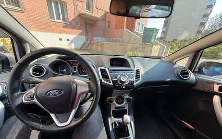 Ford Fiesta, 2012 год, 920 000 рублей, 17 фотография