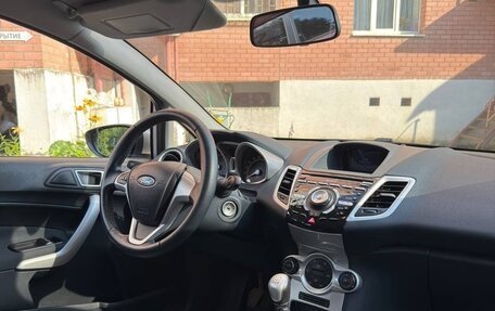 Ford Fiesta, 2012 год, 920 000 рублей, 19 фотография