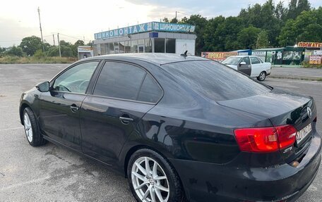 Volkswagen Jetta VI, 2013 год, 860 000 рублей, 6 фотография
