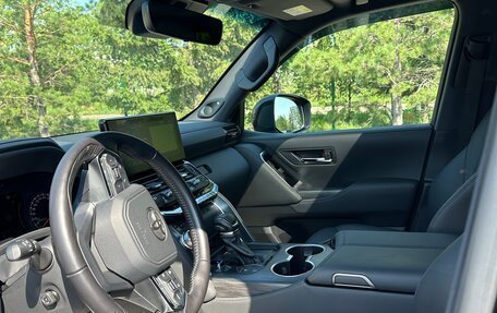 Toyota Land Cruiser, 2021 год, 10 500 000 рублей, 10 фотография