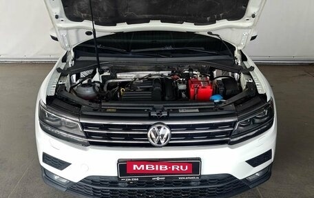 Volkswagen Tiguan II, 2018 год, 1 977 000 рублей, 20 фотография
