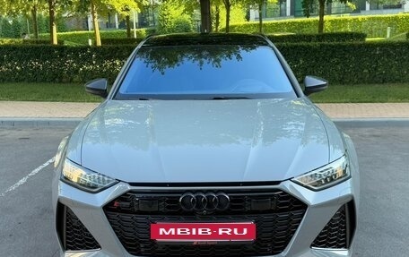 Audi RS 6, 2021 год, 13 700 000 рублей, 8 фотография