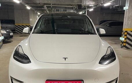 Tesla Model Y I, 2021 год, 4 000 000 рублей, 1 фотография