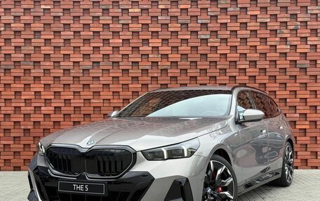 BMW 5 серия, 2025 год, 5 699 900 рублей, 1 фотография