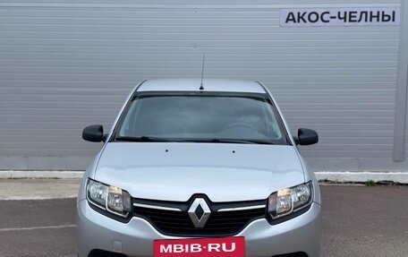 Renault Logan II, 2015 год, 580 000 рублей, 2 фотография