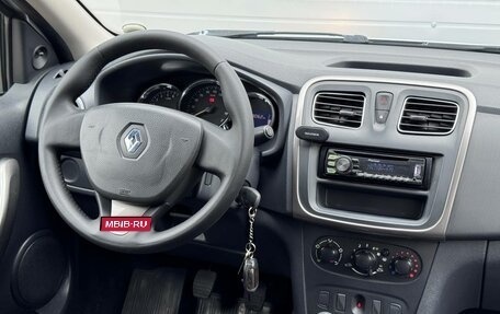 Renault Logan II, 2015 год, 580 000 рублей, 17 фотография