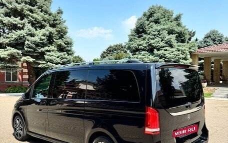 Mercedes-Benz V-Класс, 2018 год, 6 500 000 рублей, 4 фотография