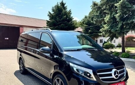 Mercedes-Benz V-Класс, 2018 год, 6 500 000 рублей, 6 фотография