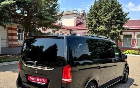Mercedes-Benz V-Класс, 2018 год, 6 500 000 рублей, 2 фотография