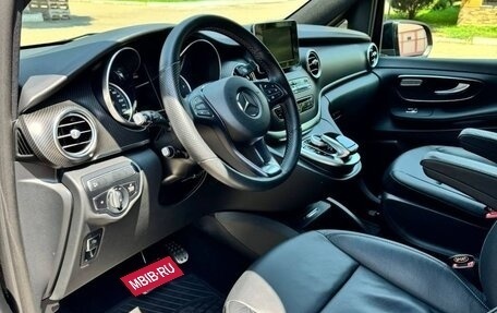 Mercedes-Benz V-Класс, 2018 год, 6 500 000 рублей, 11 фотография