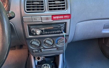 Hyundai Accent II, 2005 год, 260 000 рублей, 7 фотография