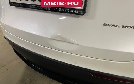 Tesla Model Y I, 2021 год, 4 000 000 рублей, 9 фотография
