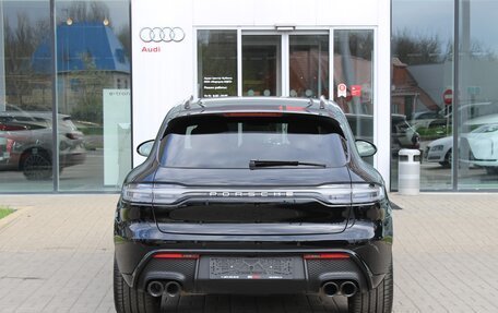 Porsche Macan I рестайлинг, 2023 год, 9 900 000 рублей, 6 фотография