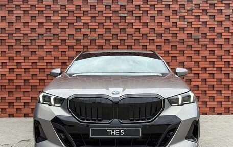 BMW 5 серия, 2025 год, 5 699 900 рублей, 3 фотография
