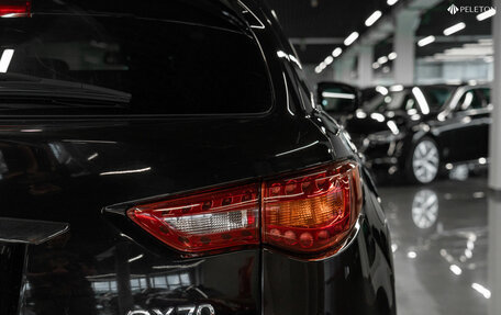 Infiniti QX70, 2015 год, 2 270 000 рублей, 30 фотография