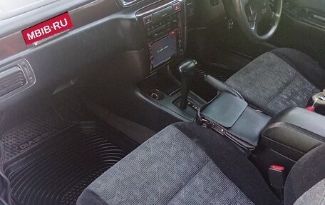 Nissan Bluebird XI, 2001 год, 450 000 рублей, 4 фотография