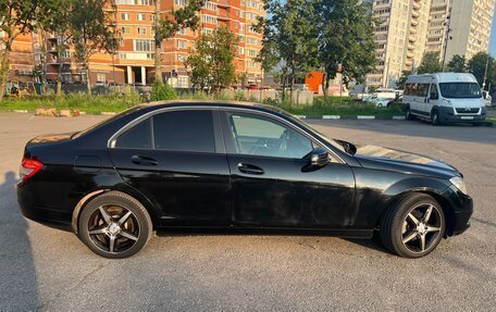 Mercedes-Benz C-Класс, 2009 год, 1 090 000 рублей, 2 фотография