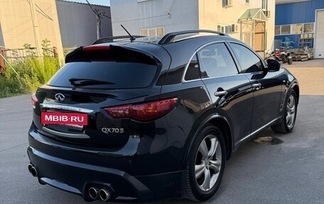 Infiniti QX70, 2015 год, 2 550 000 рублей, 5 фотография