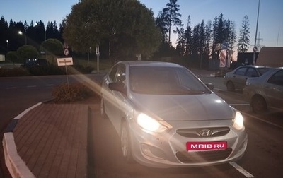 Hyundai Solaris II рестайлинг, 2012 год, 550 000 рублей, 1 фотография