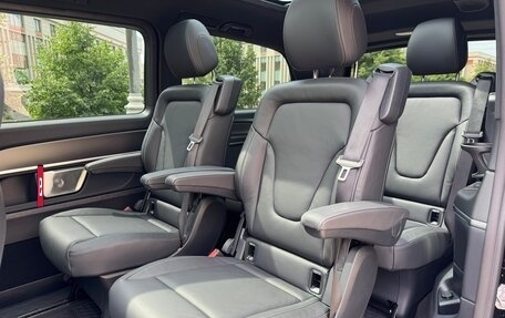 Mercedes-Benz V-Класс, 2025 год, 12 575 000 рублей, 23 фотография