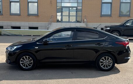 Hyundai Solaris II рестайлинг, 2021 год, 1 700 000 рублей, 2 фотография