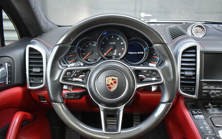 Porsche Cayenne III, 2016 год, 4 990 000 рублей, 12 фотография