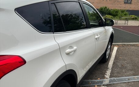 Toyota RAV4, 2013 год, 2 350 000 рублей, 4 фотография