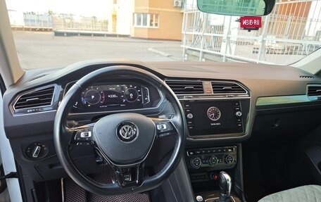 Volkswagen Tiguan II, 2019 год, 2 750 000 рублей, 14 фотография