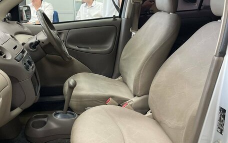 Toyota Platz, 2004 год, 388 900 рублей, 9 фотография