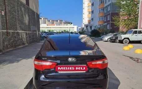 KIA Rio III рестайлинг, 2013 год, 650 000 рублей, 4 фотография