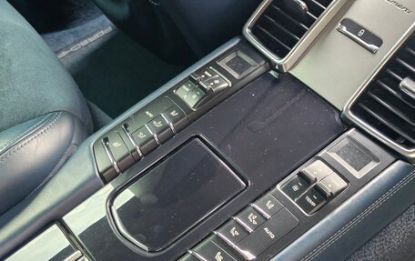 Porsche Panamera II рестайлинг, 2012 год, 2 750 000 рублей, 24 фотография
