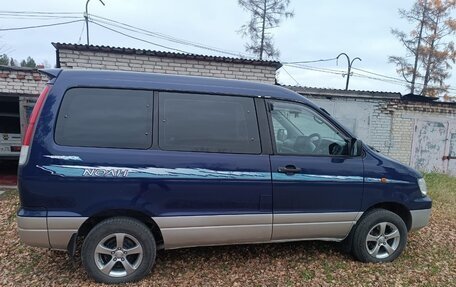 Toyota Lite Ace IV, 2000 год, 1 200 000 рублей, 7 фотография