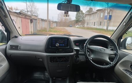 Toyota Lite Ace IV, 2000 год, 1 200 000 рублей, 3 фотография