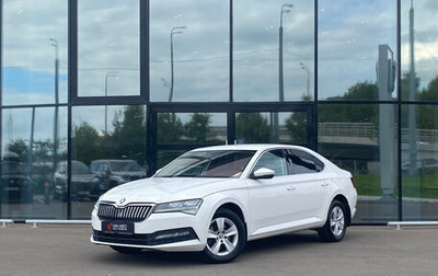 Skoda Superb III рестайлинг, 2021 год, 2 800 000 рублей, 1 фотография