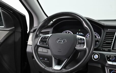Hyundai Sonata VII, 2019 год, 1 695 000 рублей, 9 фотография