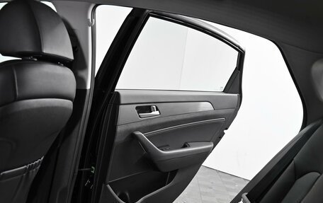 Hyundai Sonata VII, 2019 год, 1 695 000 рублей, 19 фотография