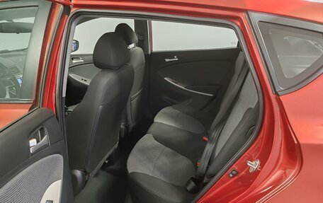 Hyundai Solaris II рестайлинг, 2012 год, 820 000 рублей, 12 фотография