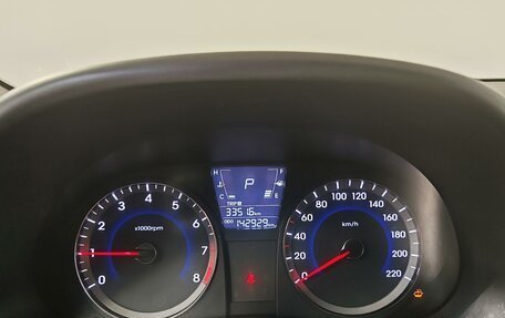 Hyundai Solaris II рестайлинг, 2012 год, 820 000 рублей, 13 фотография