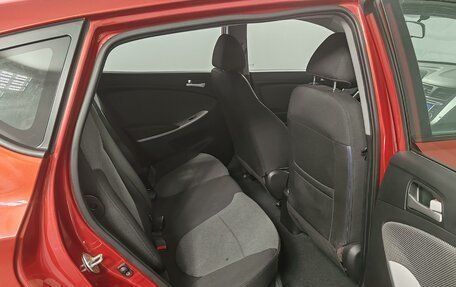 Hyundai Solaris II рестайлинг, 2012 год, 820 000 рублей, 19 фотография