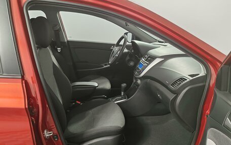 Hyundai Solaris II рестайлинг, 2012 год, 820 000 рублей, 20 фотография