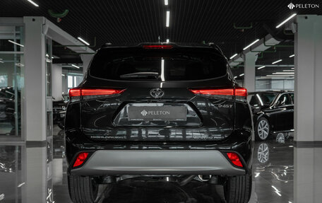 Toyota Highlander, 2024 год, 5 100 000 рублей, 6 фотография