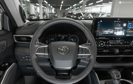 Toyota Highlander, 2024 год, 5 100 000 рублей, 11 фотография