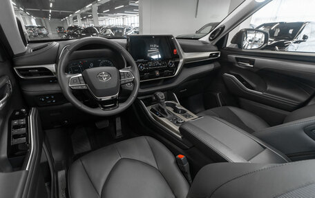 Toyota Highlander, 2024 год, 5 100 000 рублей, 7 фотография