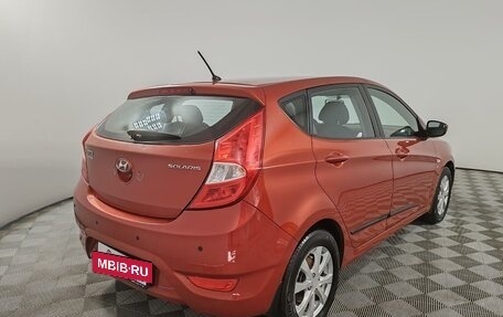 Hyundai Solaris II рестайлинг, 2012 год, 820 000 рублей, 5 фотография