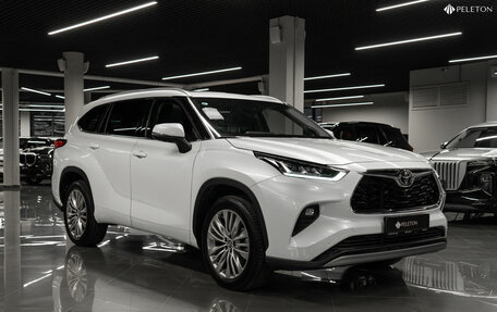 Toyota Highlander, 2025 год, 5 200 000 рублей, 2 фотография
