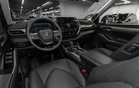Toyota Highlander, 2025 год, 5 200 000 рублей, 7 фотография